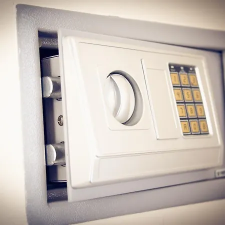 Apolonia Palace Appart hôtel Sinemoretz